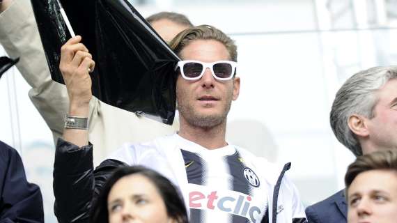 Lapo Elkann derubato in Uruguay: i ladri scappano con un bottino di 4 milioni di euro!