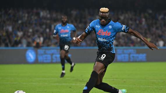 Ag. Osimhen: "Piace a tanti club, ma ha sempre voluto restare al Napoli e non ha cambiato idea!"