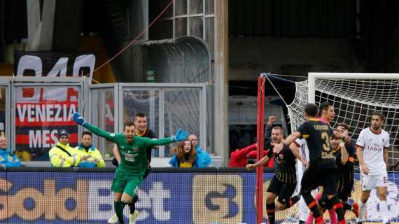 Gran galà del calcio Aic, partita la votazione on line per il gol dell'anno: si può votare la magia di Mertens contro la Lazio