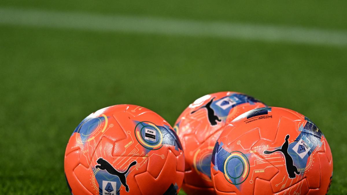 Calcio in Tv, le gare trasmesse oggi: termina la 12ª giornata di Serie A