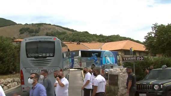 VIDEO TN - Napoli arrivato a Rivisondoli: inizia il ritiro di Castel di Sangro