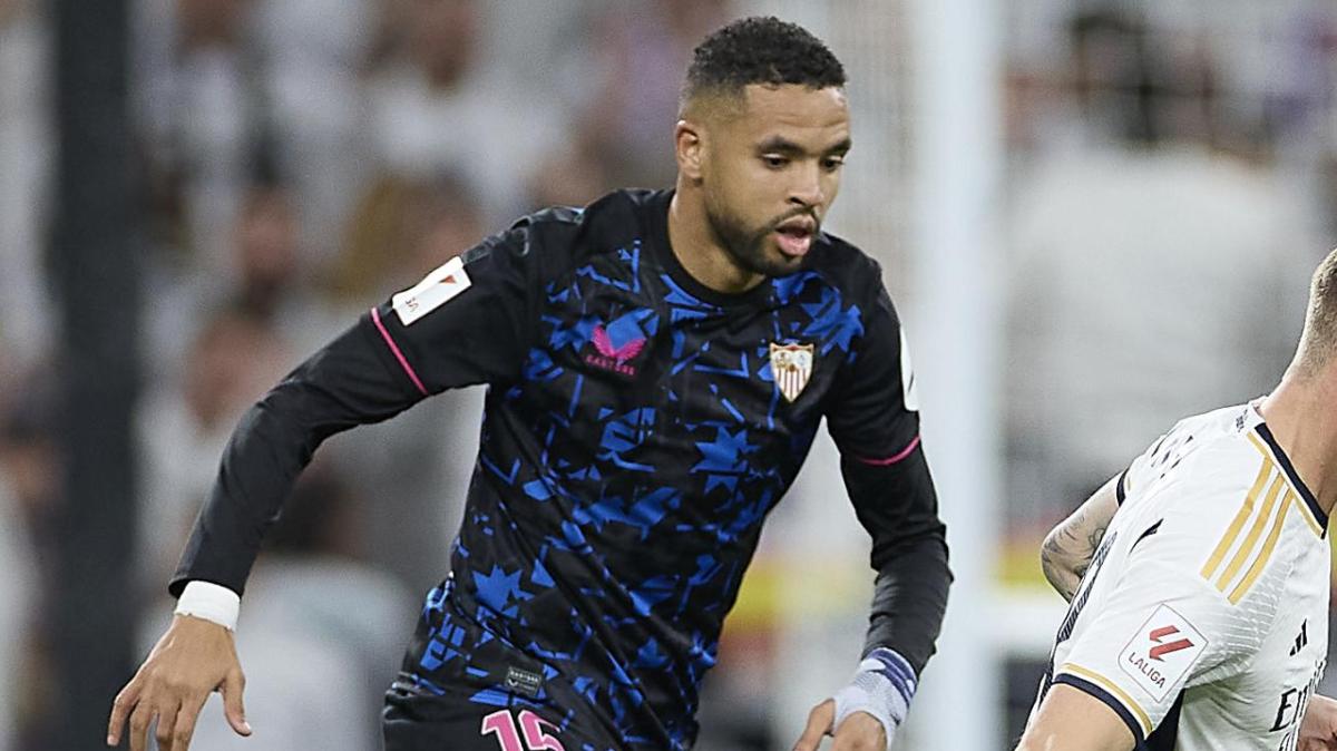 Napoli-En-Nesyri, dalla Turchia: "Offerta di prestito, valutazioni positive del Fenerbahçe. Le cifre"