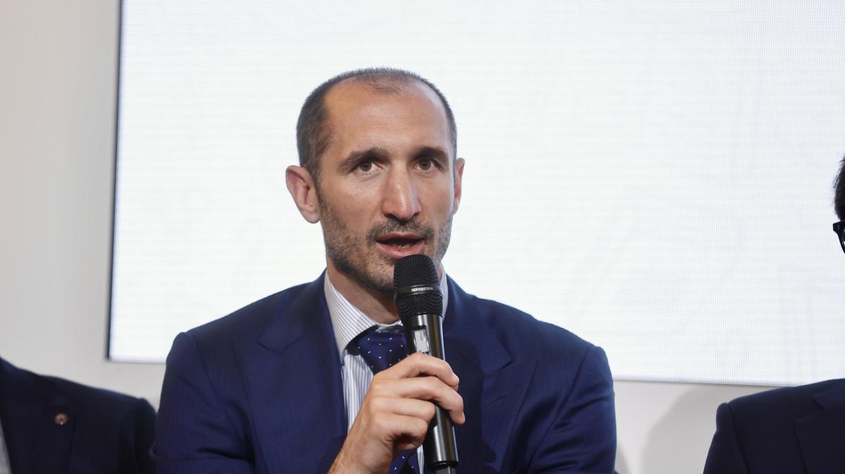 Juve, Chiellini sogna lo Scudetto: "Guardo la classifica e penso, perché no?"
