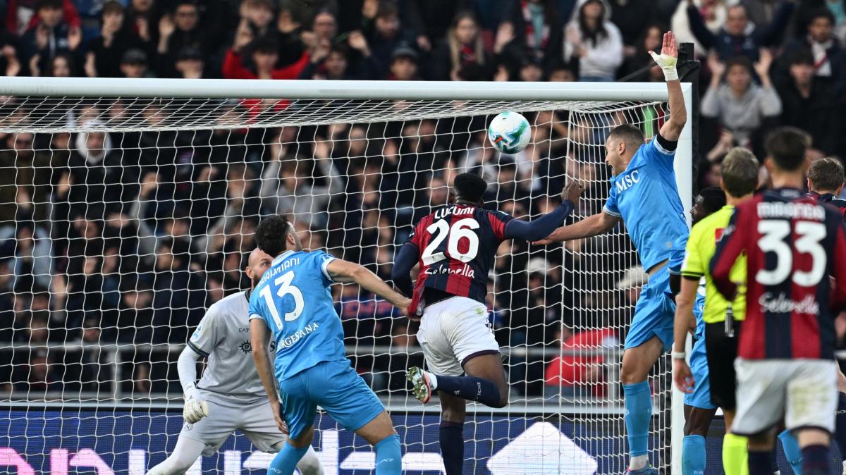 Bologna, Lucumì a Dazn: "Fatta gara importantissima, di gruppo. Siamo felici"