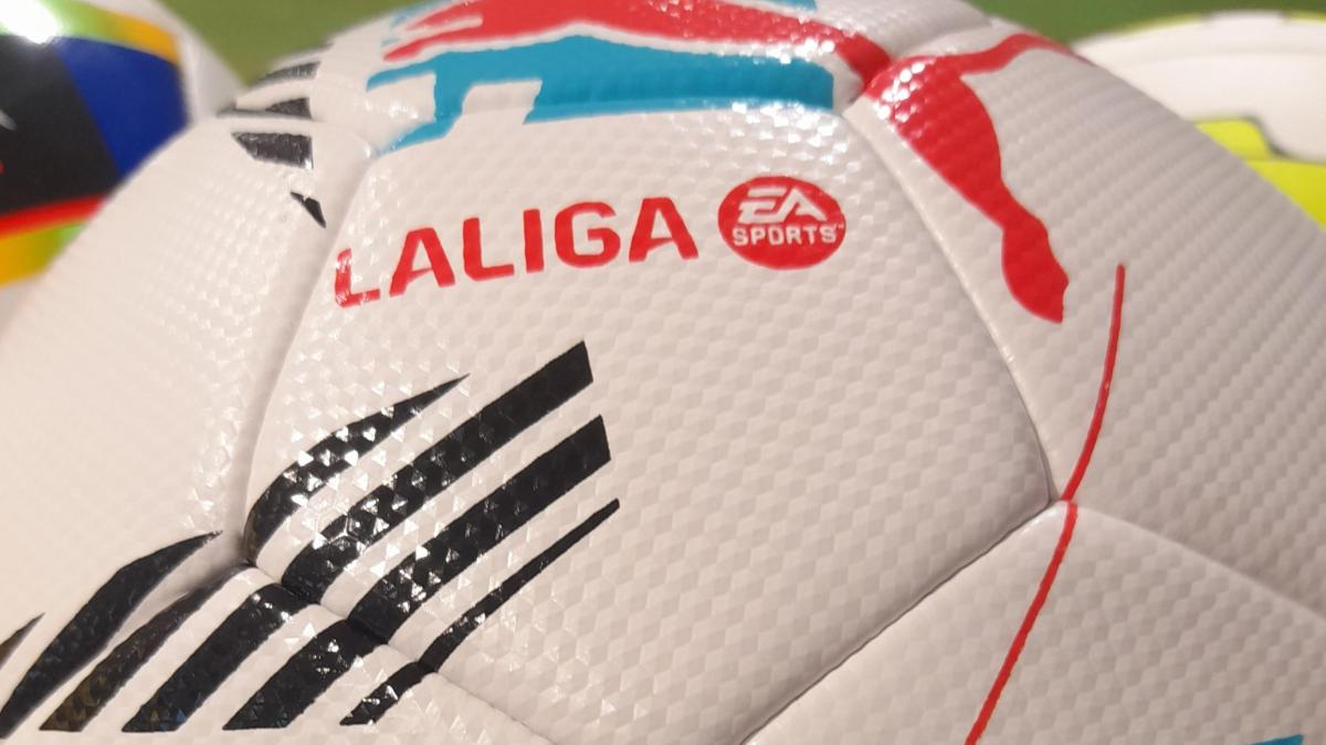 Calcio in Tv, le gare trasmesse oggi: si gioca in Germania, Spagna e Olanda