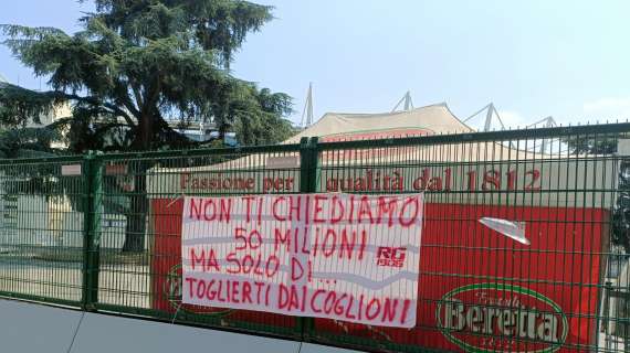 Torino, Cairo ancora contestato dopo l'addio di Buongiorno: "Togliti dai c*****ni!"