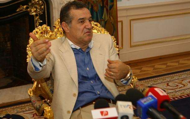 Becali: "La colpa è di Kapetanos, sarà venduto. Napoli non è il Real"