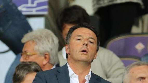 Renzi applaude Rocchi: "Bloccata la gara per i cori contro Napoli, è un grande"