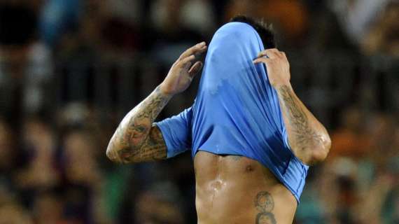 Napoli, per Lavezzi contusione al calcagno: domani esami