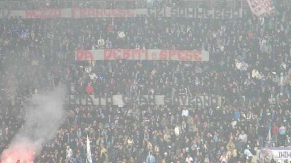 FOTO - "Tu, mezzo francese, eri sommerso da debiti e spese. Sei diventato gran sovrano rubando al popolo napoletano"