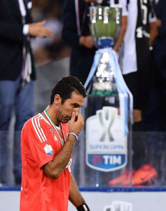 Buffon, che polemiche per il VAR: "Basta, sembra pallanuoto! Uso spropositato, così si daranno 60 rigori a campionato"