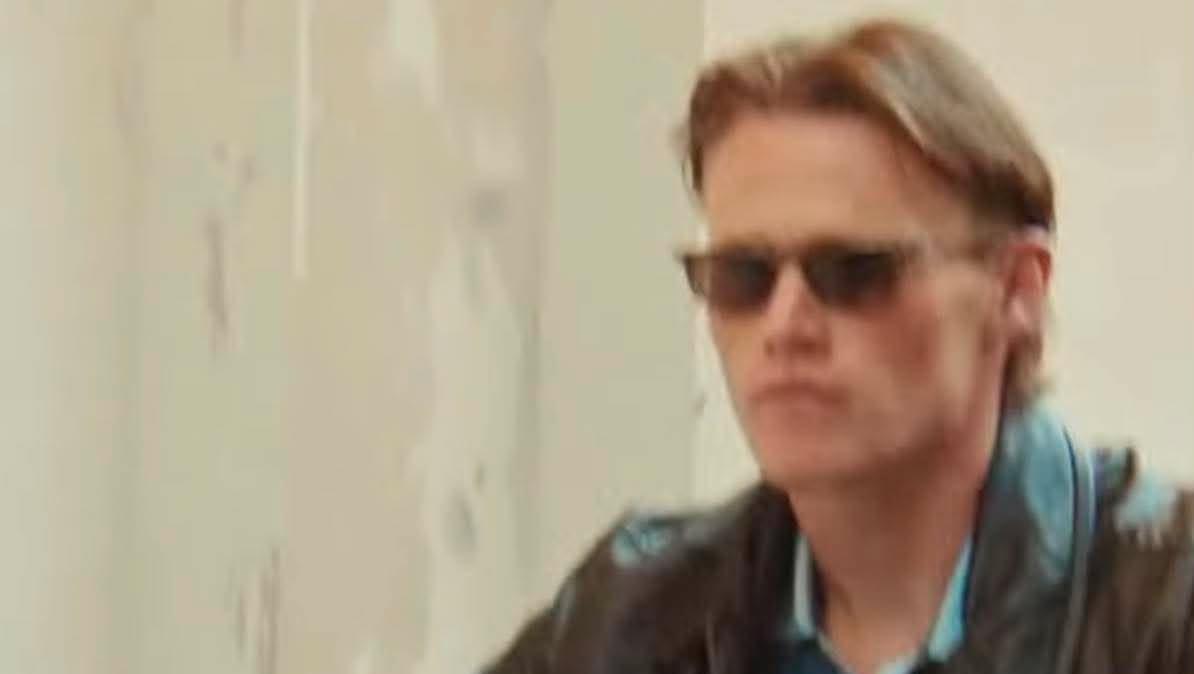 McTominay, ruba una pizza e va in giro in Vespa nello spot per la Scozia