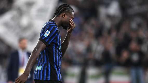 Inter, quante polemiche su Thuram: non solo il sorriso dopo il 4-3, spunta un altro gesto