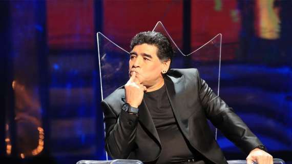 Maradona, rottura con Rocio Oliva: l'argentino cacciato dalla casa che le aveva regalato