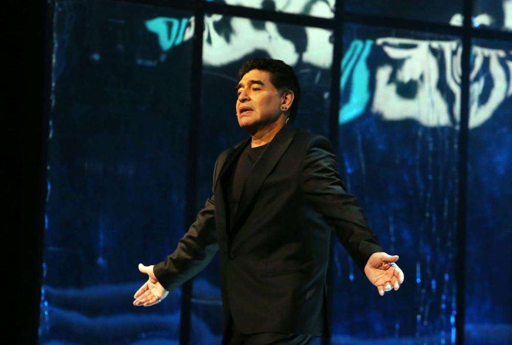 La promessa di Ceci: “Maradona sarà a Napoli in caso di Scudetto, a prescindere da inviti e sponsor!”