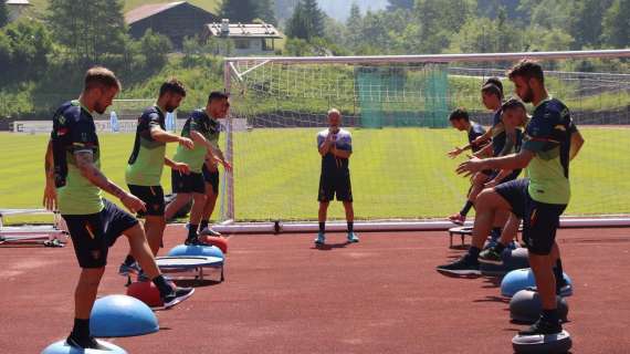 UFFICIALE - Lecce, un calciatore positivo al Covid: allenamento annullato