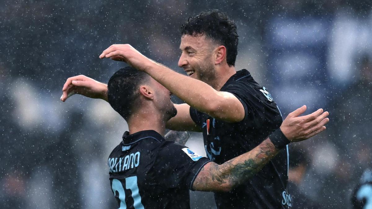 Immagine strip In primo piano n.4