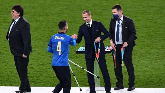 Italia, Spinazzola: "Sono distrutto, ma non potevo perdermi i festeggiamenti"
