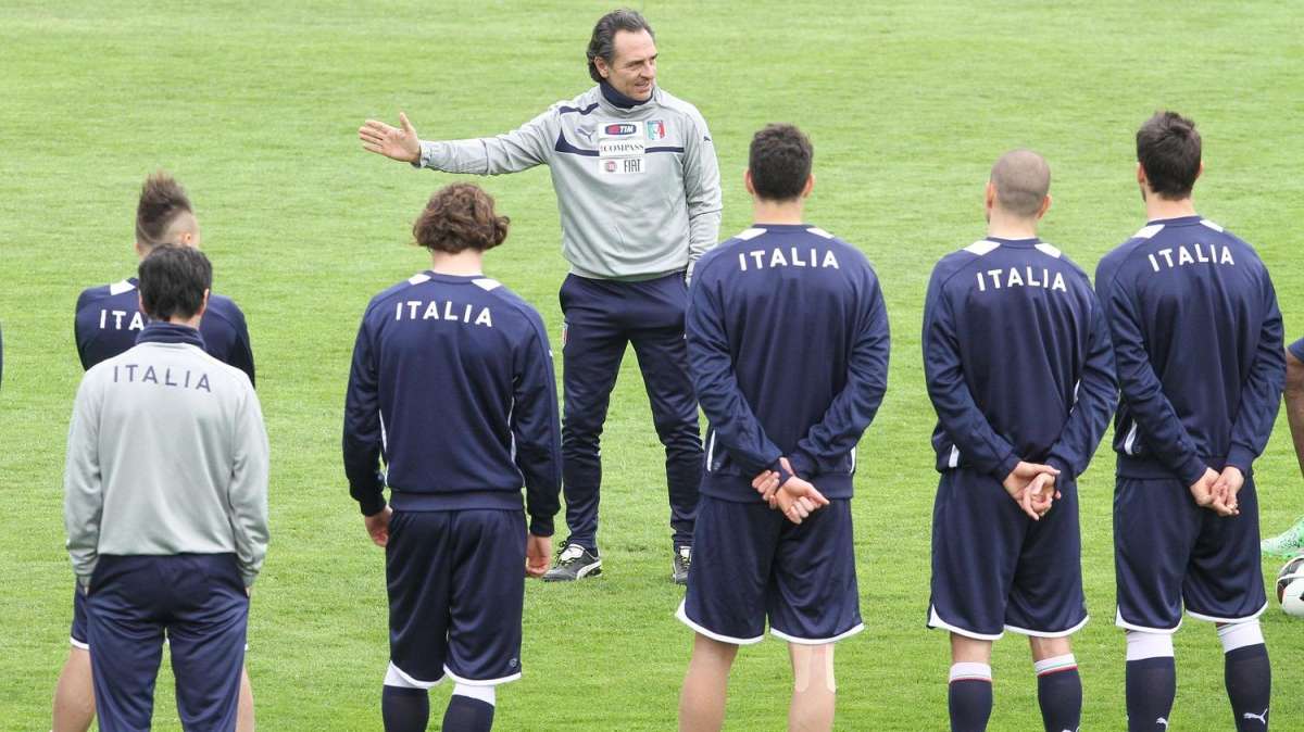 Mattinata in spiaggia per gli Azzurri, allenamento nel pomeriggio