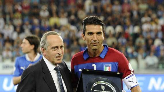 Ag. Buffon: "Auguro a Gigi di raggiungere le 200 presenze in Nazionale"