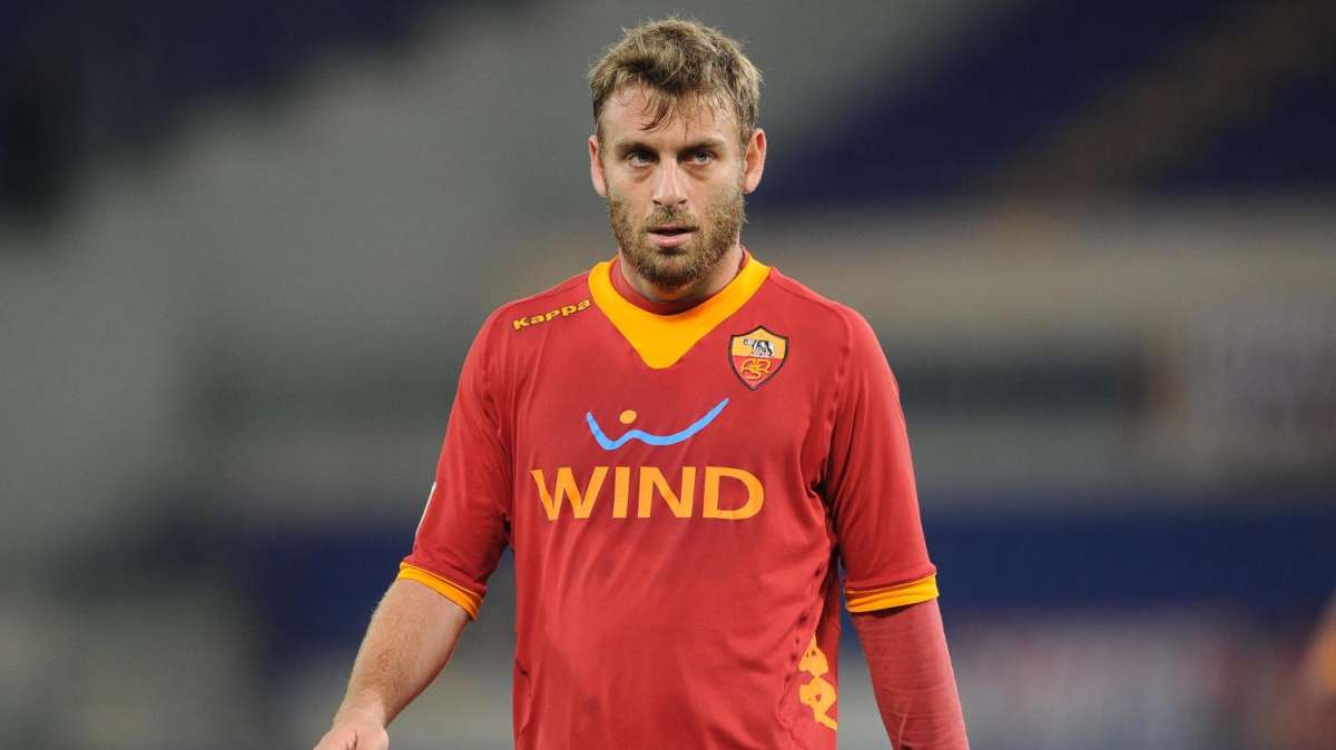 De Rossi operato: tre settimane di riabilitazione
