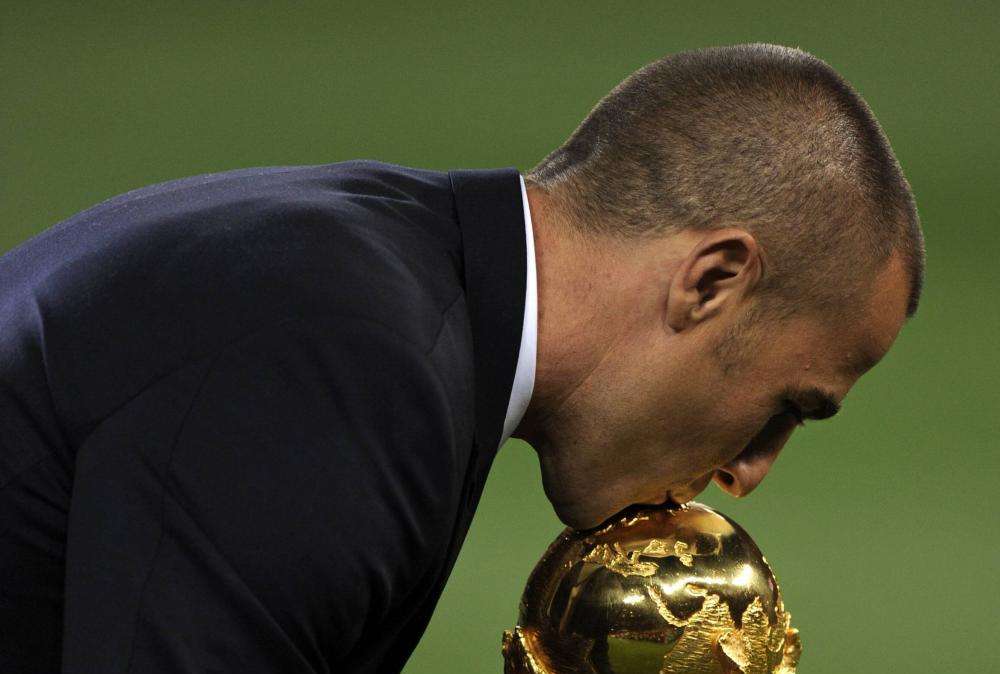 F. Cannavaro: "L'Italia deve riscattare un mondiale negativo e può vincere l'Europeo"