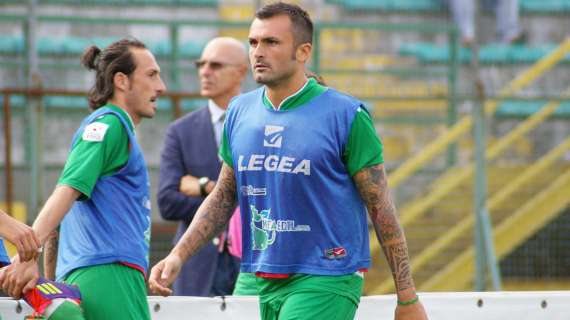 MAN OF THE WEEK: Raffaele Biancolino tiene in alto l'Avellino