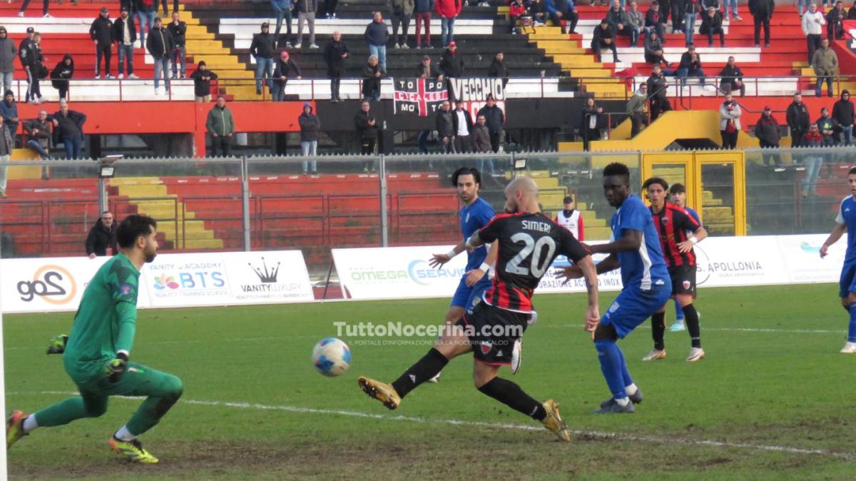 Nocerina-Anzio, Stancampiano ferma i molossi con le sue parate