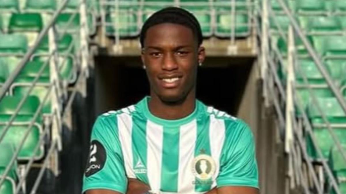 Nocerina, ufficiale il nuovo centravanti. È l'irlandese Onesime Tembe