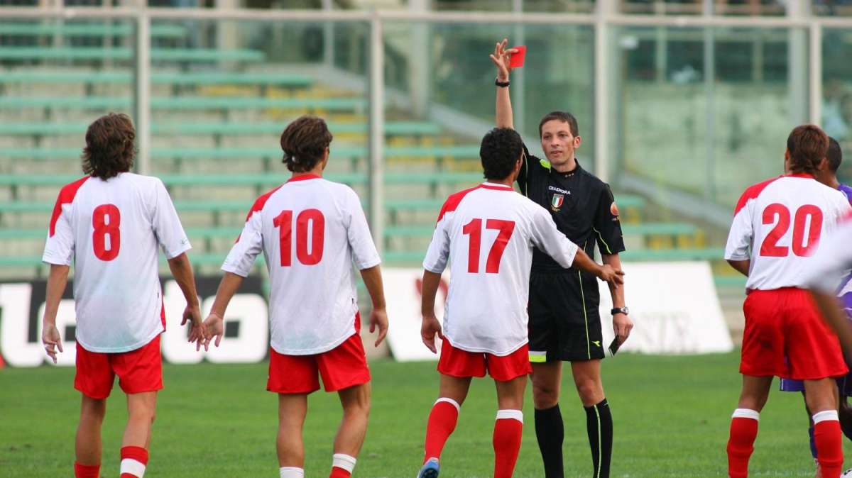 GIUDICE SPORTIVO: multa per la Nocerina. Ammenda per Auteri