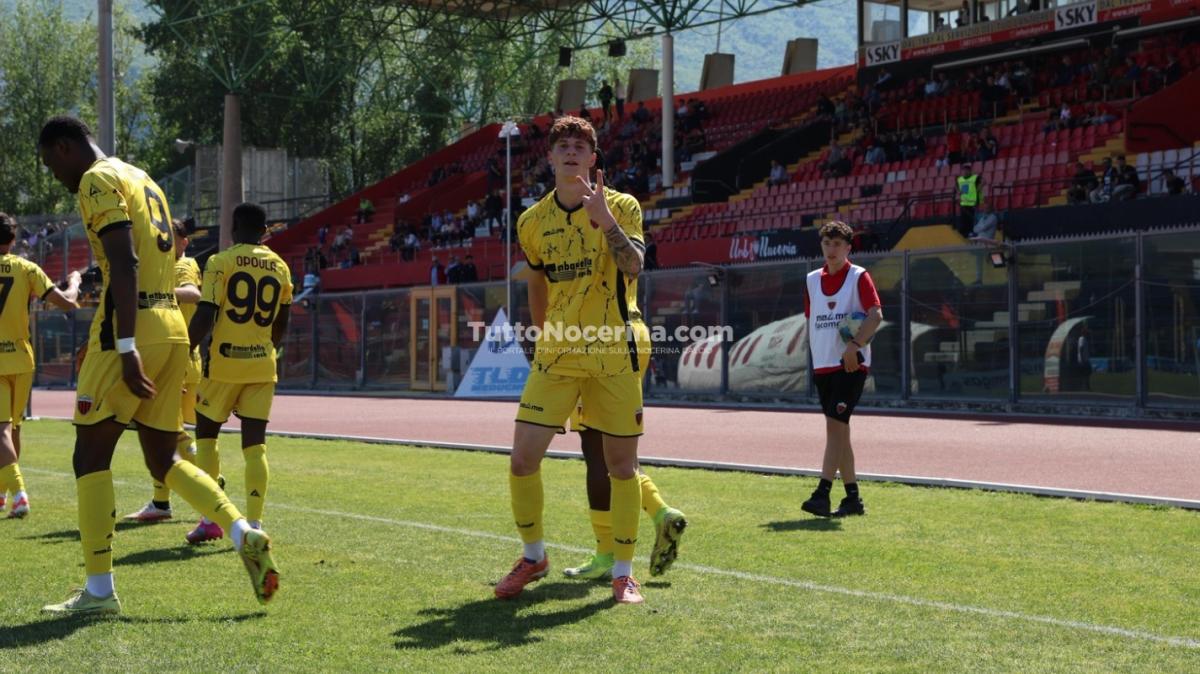 Barbaro al top, male Tembe. Le pagelle di Nocerina-Flaminia