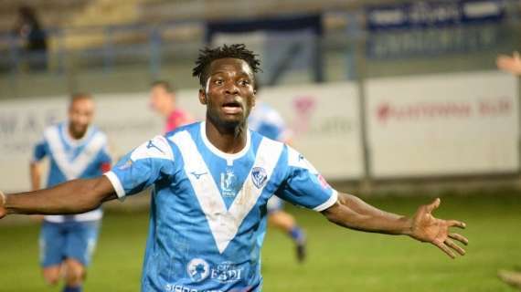 Malik Opoola, attaccante