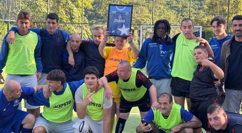 La Paganese porta il sorriso a Villa dei Fiori: calcio, solidarietà e vicinanza al territorio