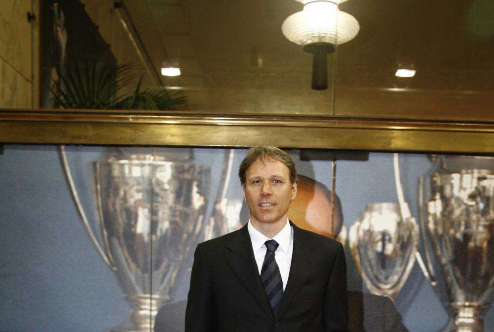 Milan, per la panchia in pole Van Basten