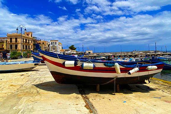 Palermo, piano interventi spiaggia di Mondello