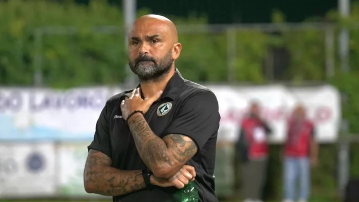 Avellino, Biancolino: "Posso fare i complimenti alla mia squadra. Rigore al Palermo? Andiamo avanti"