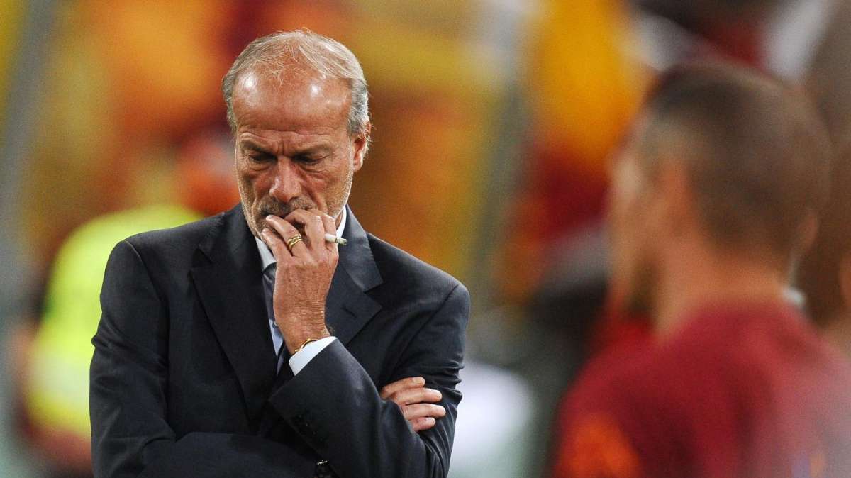Roma, assalto a Paulinho