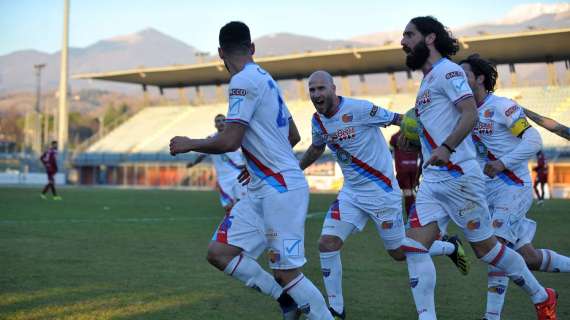 Catania, rinviato alle 17.30 il match con l'Avellino