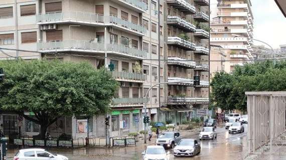 Palermo, nubifragio con strade allagate