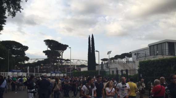 Serie A, tifosi feriti per il derby di Roma