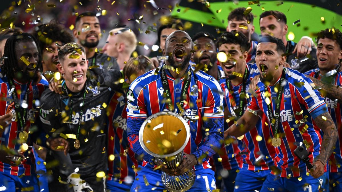 Conference League, Crystal Palace conquista il trofeo