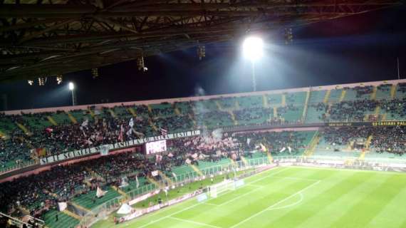 Palermo, striscione di incoraggiamento degli Ultras