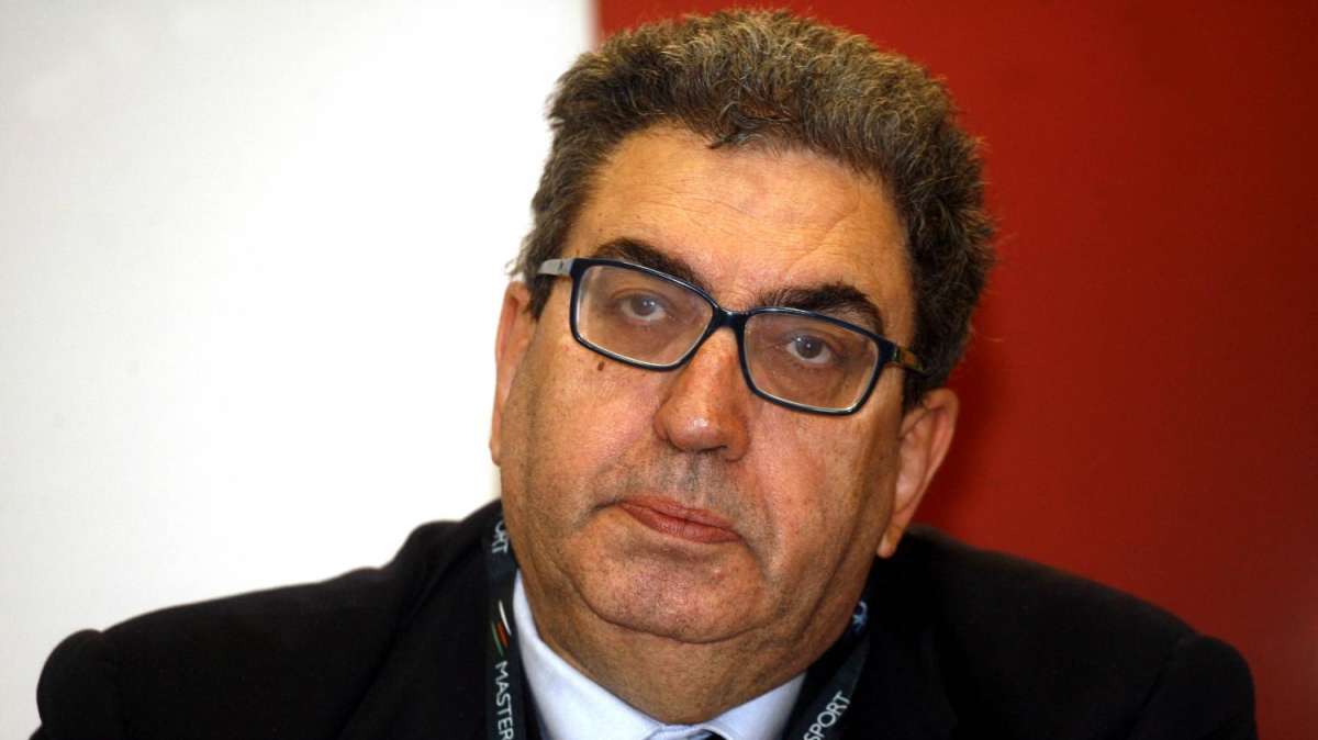 Siena, Perinetti: "Da giovedì penserò al Palermo"