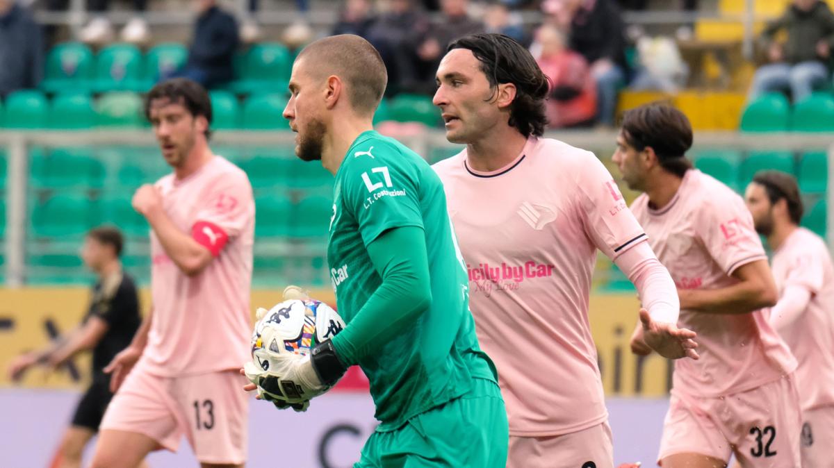 Serie B, Carrarese-Palermo: le probabili formazioni