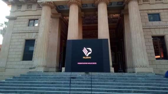 Palermo, contro il Taranto torna Valente