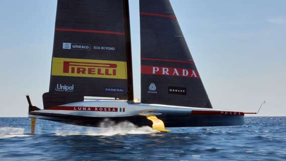 Extra Calcio: Louis Vuitton Cup, Luna Rossa in semifinale 