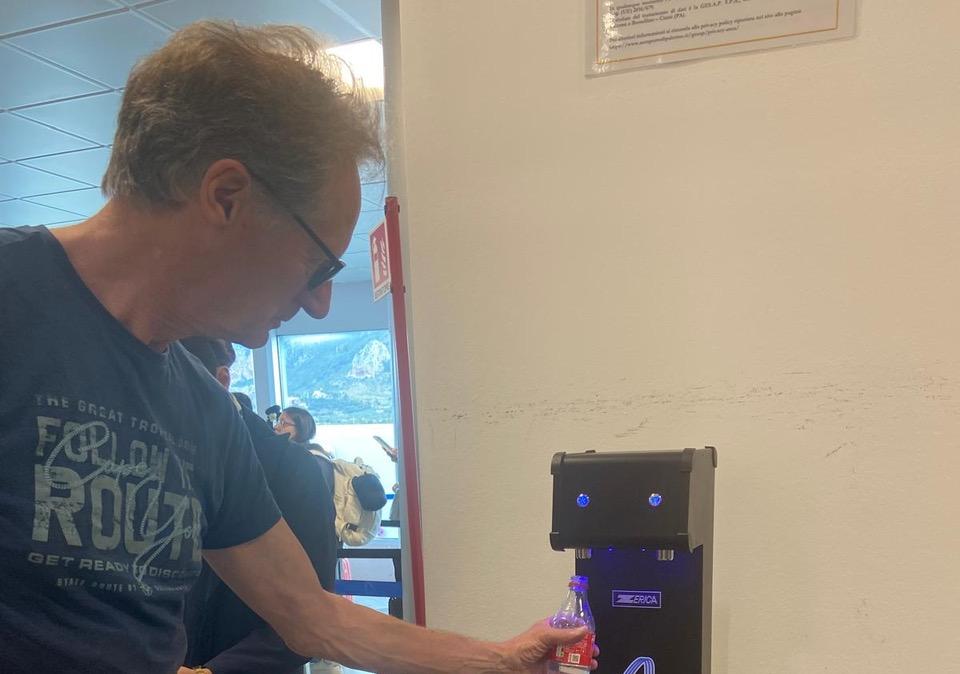 Gesap, installati sette distributori d’acqua gratuiti all’aeroporto internazionale di Palermo