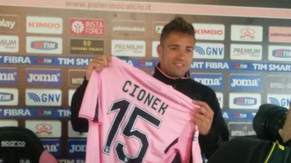 Palermo, domani conferenza stampa di Cionek