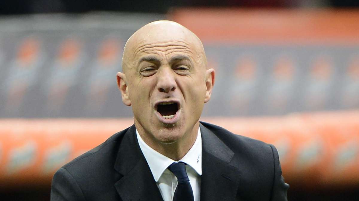 Palermo, Sannino: "Domani giocheranno giovani e seconde linee, voci su mio addio..."