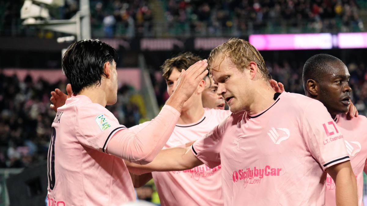 Palermo, rimonta di cuore al Barbera: 3-2 al Catanzaro e play-off nel mirino